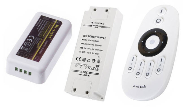 Dekoračný kryt na záclony - sada so svetlom - Capri white