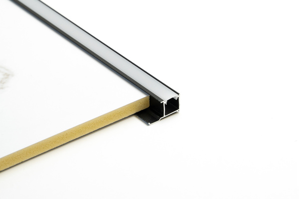 Prírodný dub Wotan - Prémiové 3D lamely - Dekoratívne akustické vertikálne stenové panely